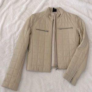 Kenzie Professional leather jacket  size 2. never used